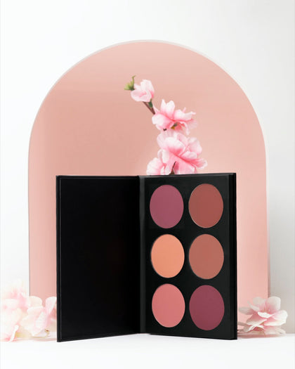 MAKE-UP PALETTE